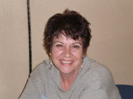 Debbie Gracia's Classmates® Profile Photo