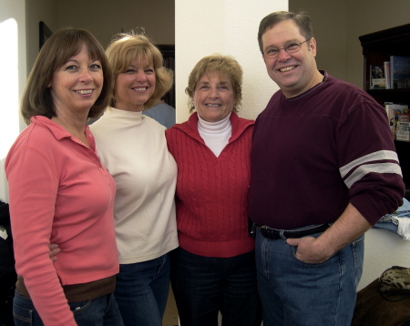 Robin, Ronda, Rie, Ryan