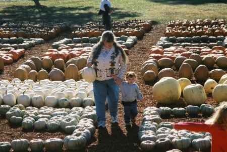 Burt's Punkin Farm - 2006