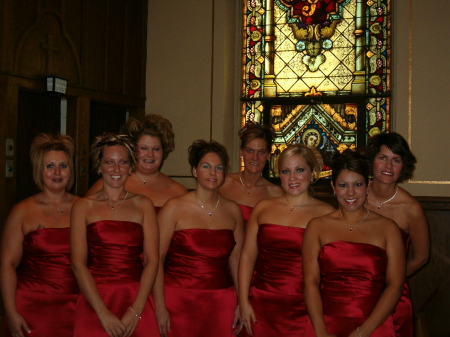 All the girls (Kendle's wedding Oct. 29, 2005)