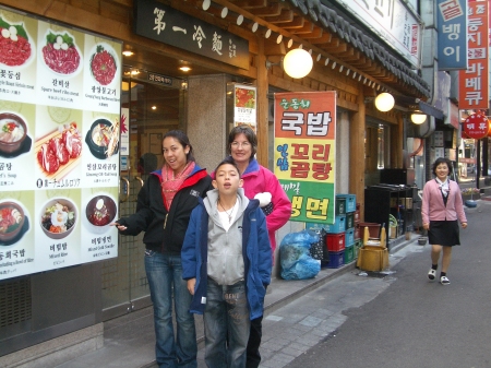 Tara, Ben, Jill in Korea