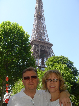 Vacation,Paris 2004.....Eifel Tower.....considerably larger  than the one in Vegas !!!