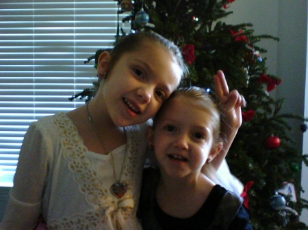 megan and brooke x-mas 2007