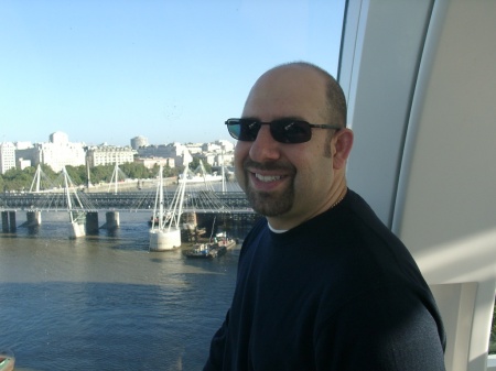 Rik in the London Eye, 2005