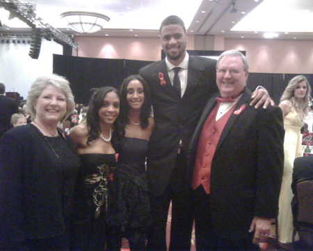 Cris and Gwen with the center for the New Orleans Hornets, Tyson Chandler
