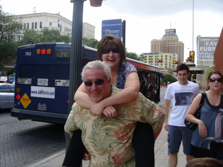 Walking to El Mercado, San Antonio, Texas