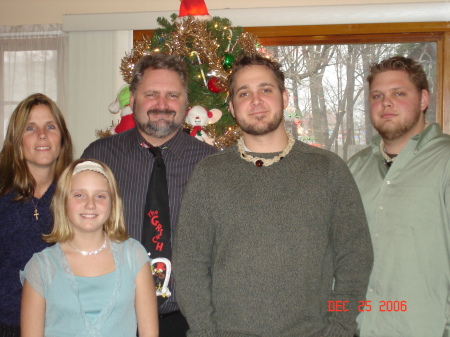 My brother Paul and his family. He Married LianneTuskiewicz from our class