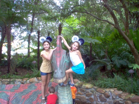 Teal & Jewelia Disney 2007