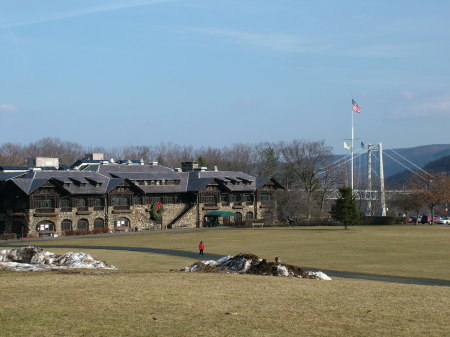 Bear Mtn. Inn