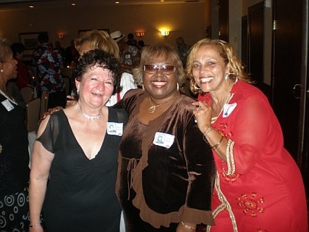 Class Reunion, August 2007 - Donna Reed, Louise Russell & Stella