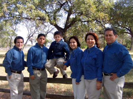 2005 Christmas Family Picture