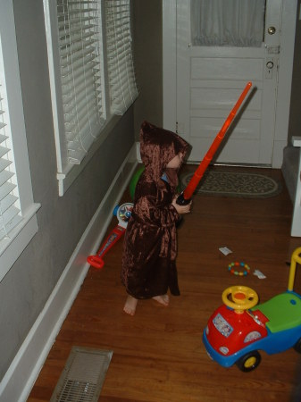 Young Jedi Dan Dan in Training