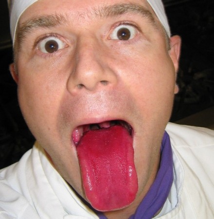 red tounge