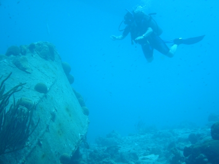 Charissa diving a wreck off the coast of Bonaire.