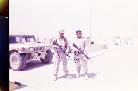 Guarding Iraqi Border