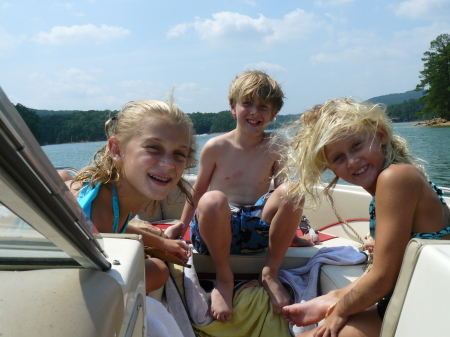 Cousins & kids Dad's Boat