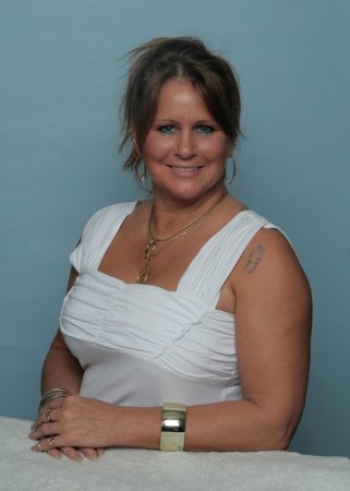Roxanne Collins (Furst)'s Classmates® Profile Photo