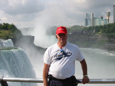 The falls of Niagara