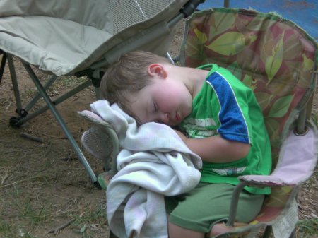 Zachary sacked out early that night==Memorial Day 2007