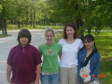 Will, Barbara, Cheryl & Hannah 2004