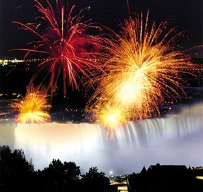 Fireworks Over Niagara Falls Dec '05