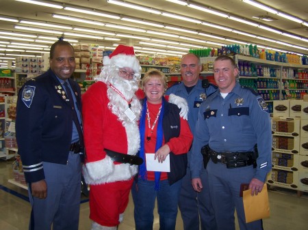 Shop With A Cop 2005