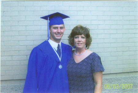 My little boy is all growed up! Justin Graduated Highschool.....very proud of him!