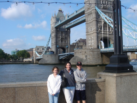 Tower bridge summer 2006