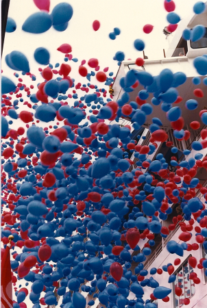 Red & Blue Balloons