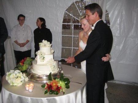Our wedding cake - november 15, 2008