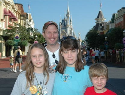 mike and family in wdw