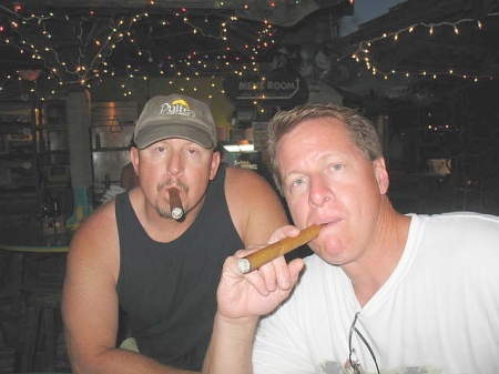 Mike & Brett  are Smokin Stoggies