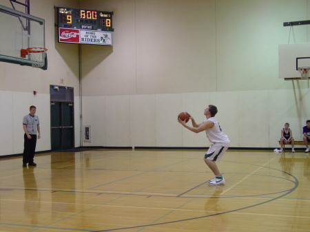 Troy shooting for a technical foul 2-2-09