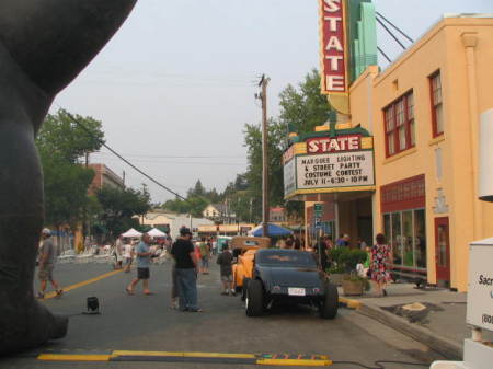 Cruise Night State Theater Marquee Celebration