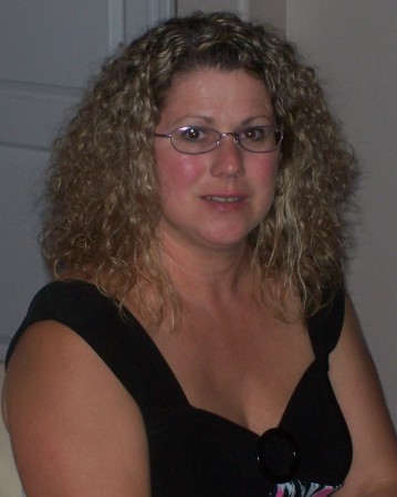 Lynn Damron's Classmates® Profile Photo
