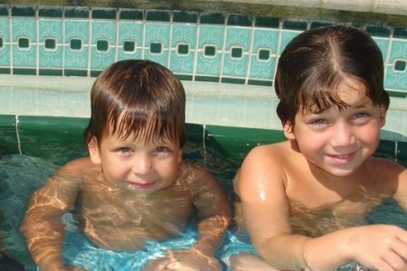 Aiden & Cade enjoying a summer spent in the pool...