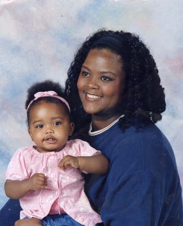 sHAWNA AND DAUGHTER