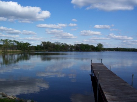 PICTURE OF THE LAKE