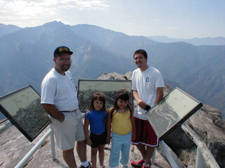 Viewing the Great Western Divine from Moro Rock, Sequoia National Park