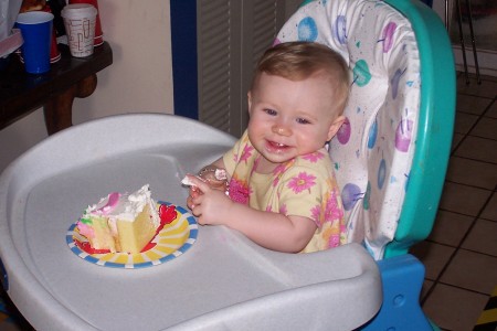 SARAH'S FIRST BIRTHDAY