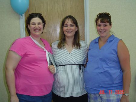 Brianna, Sarah and Katie - Pregnant together!!