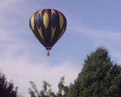 Hot Air Balloon Landing In Albuquerque NM  Oct. 2007