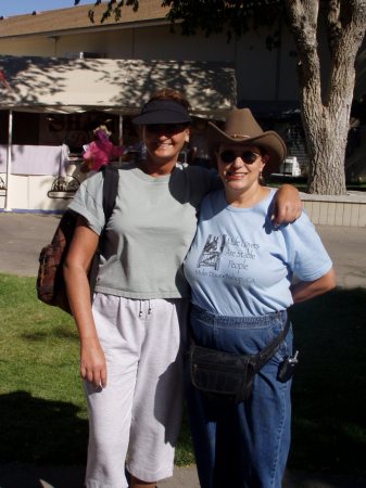 Leni and Dayla at 2005 Mule Days in Bishop