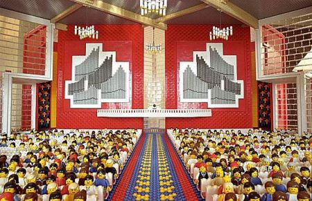 LEGO CHURCH/PIPE ORGAN