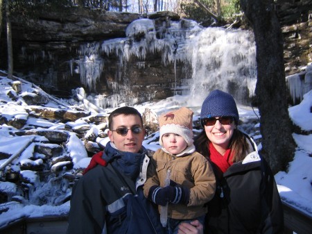 Family picture at the falls
