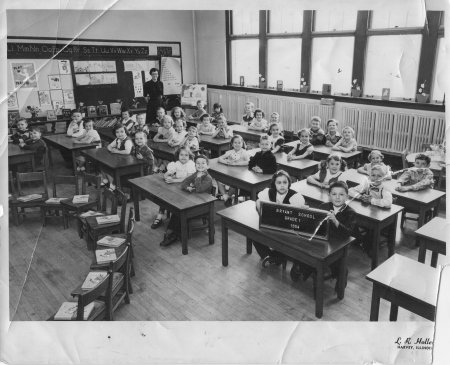 Bryant School - Grade 1 - 1954