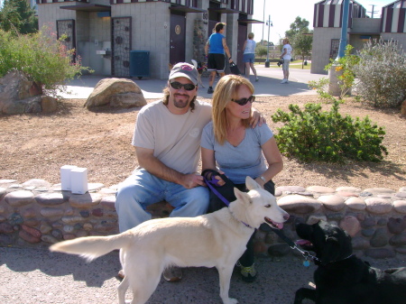 Dean, me, Annie and Ed at Tempe Town Lake.  Another charity event 11/07.  Hair's snow white underneath so I decided to go blonde this past year.