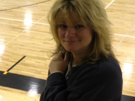 Hey, it is the basketball Mom!