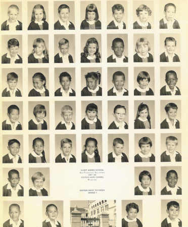Our 1st grade class photo!