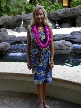 Karen in Hawaii at the Hilton by the penguins 9/05